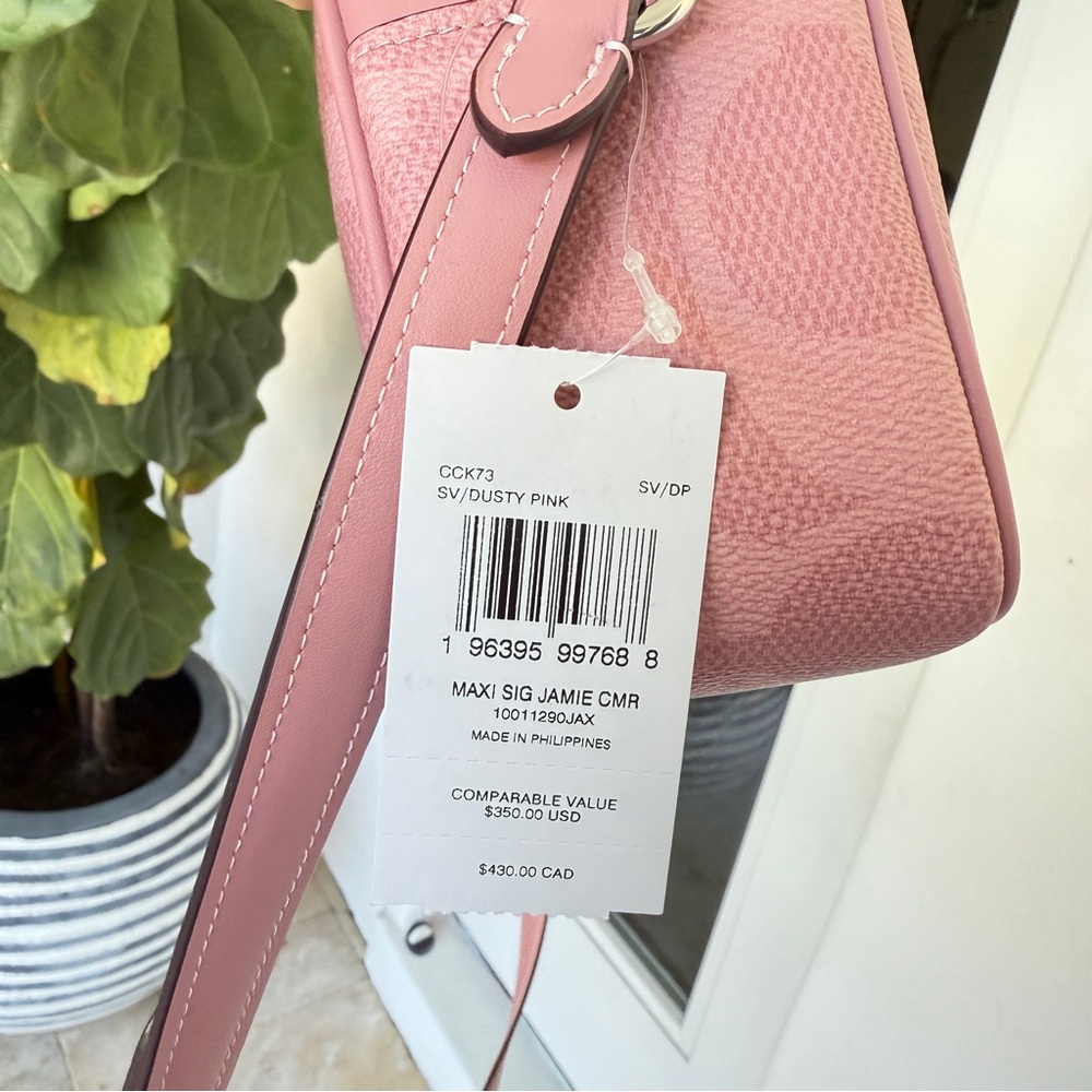 Last 2 ‼️Coach Jamie Camera Bag In Maxi Signature Canvas CCK73 Dusty Pink - Picture 12 of 15